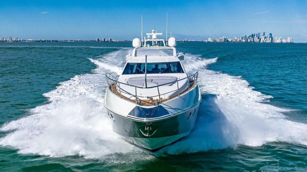 Azimut 86S image