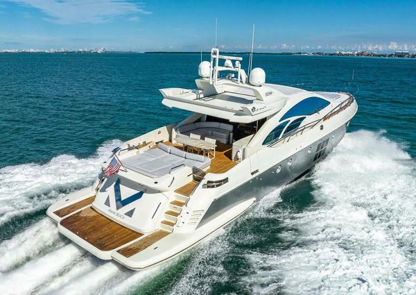 Azimut 86S image