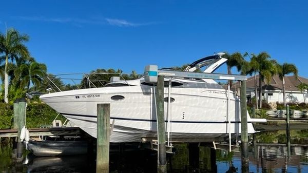 Regal 30 Express
