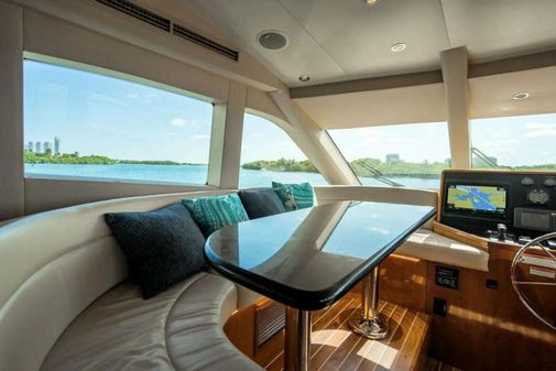 Hatteras 64 Motor Yacht image