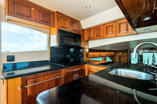 Hatteras 64 Motor Yacht image