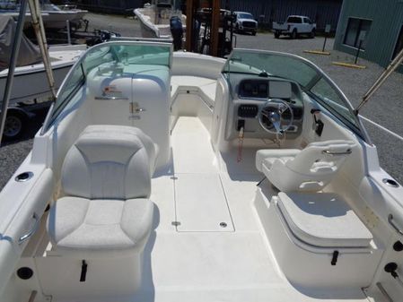 Robalo R227-DUAL-CONSOLE image