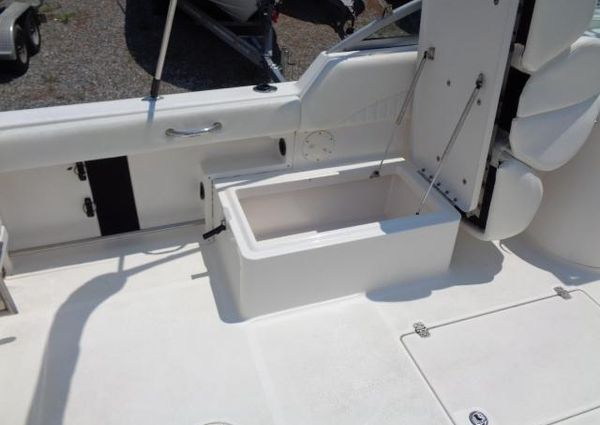 Robalo R227-DUAL-CONSOLE image