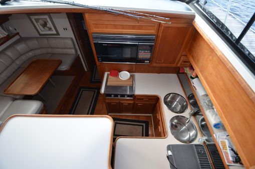 Carver 4207-AFT-CABIN-MOTORYACHT image