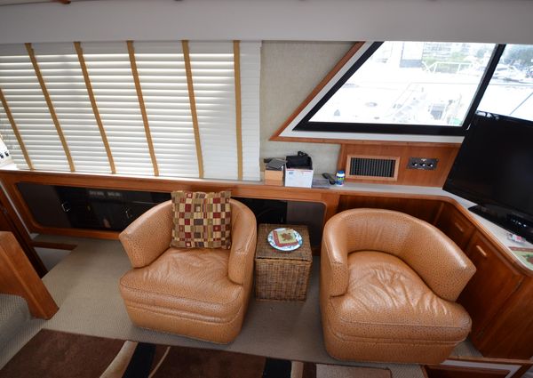 Carver 4207-AFT-CABIN-MOTORYACHT image