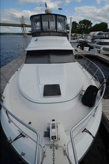 Carver 4207-AFT-CABIN-MOTORYACHT image