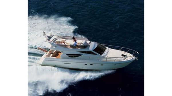 Ferretti Yachts 460