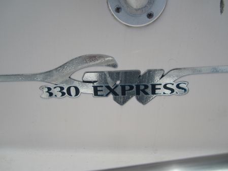 Grady-White 330 Express image