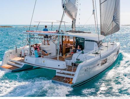 Lagoon 42 image