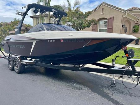 Malibu Wakesetter 25 LSV image