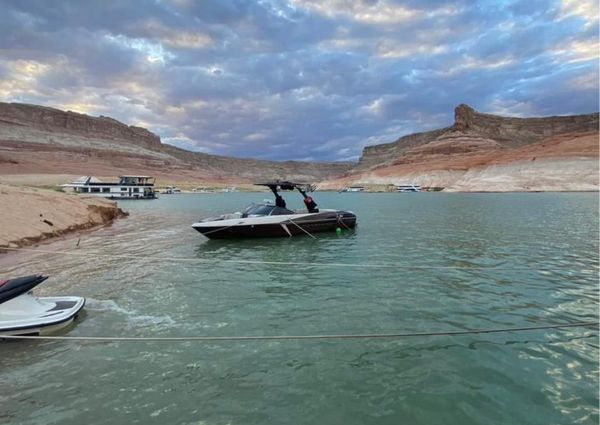 Malibu Wakesetter 25 LSV image