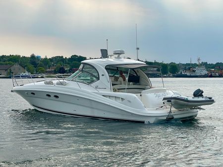 Sea Ray 420 Sundancer image