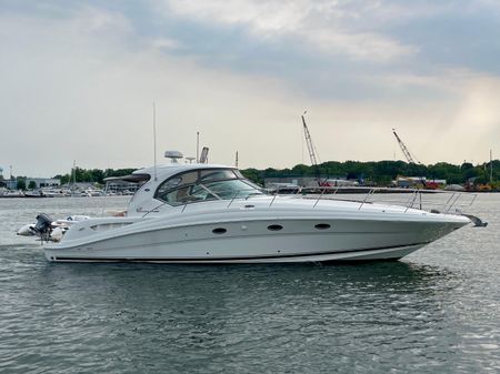 Sea Ray 420 Sundancer image