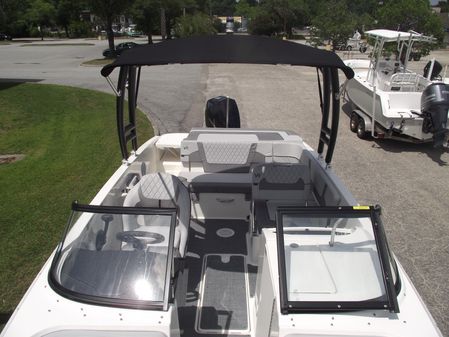Bayliner VR6 OB image