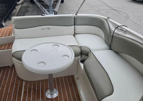 Sea-ray 240-SUNDECK image