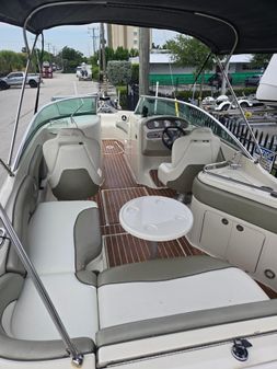 Sea-ray 240-SUNDECK image