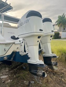 Sea Pro 270 Center Console image