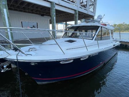Cutwater C28 image