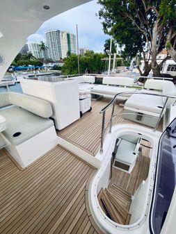 Azimut 50 image