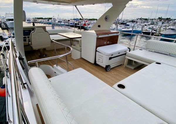 Azimut 50 image