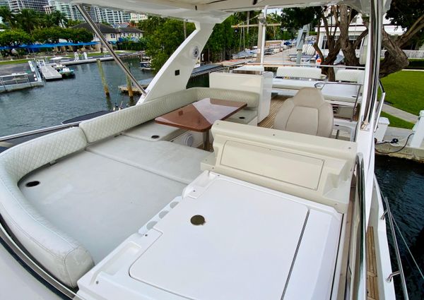 Azimut 50 image