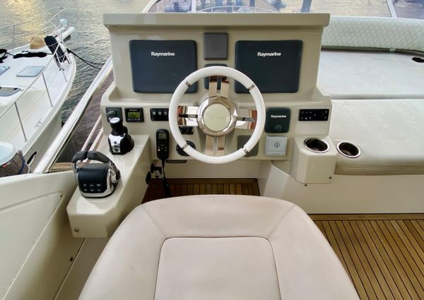 Azimut 50 image