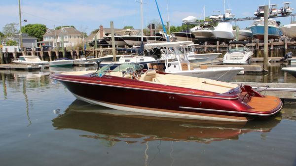 Chris-Craft Launch 28 