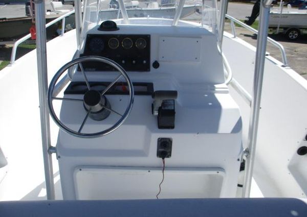 Angler 204-CENTER-CONSOLE image