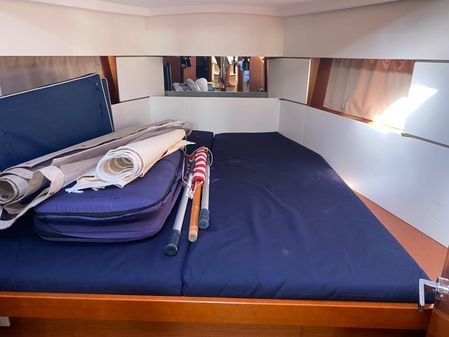 Beneteau 38.1 image