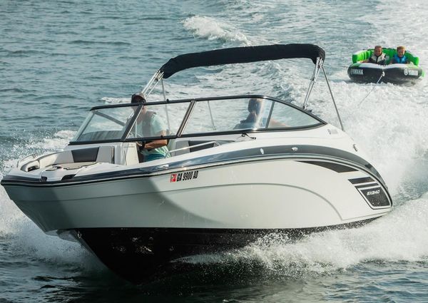 Yamaha-boats SX240 image