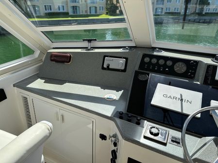 Viking 60 Cockpit Sport Yacht image