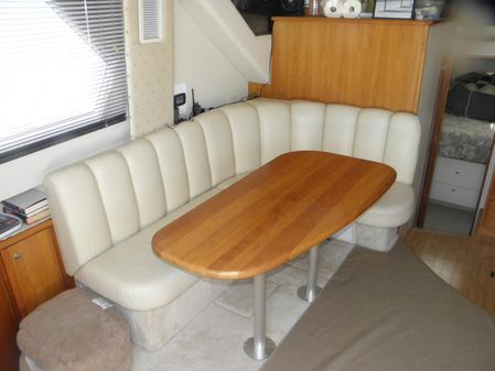 Silverton 351 Sedan Cruiser image