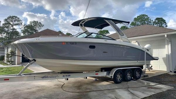 Sea Ray SDX 290 Outboard