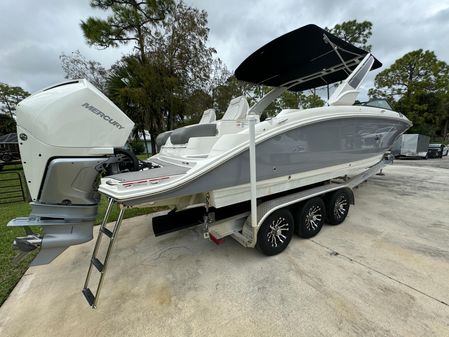 Sea Ray SDX 290 Outboard image