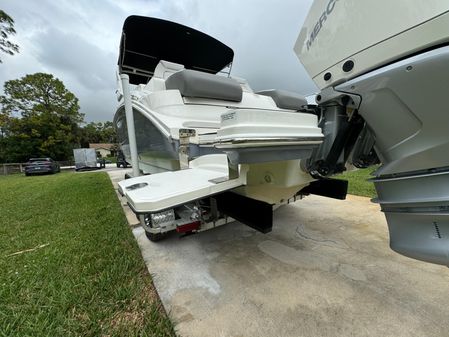 Sea Ray SDX 290 Outboard image