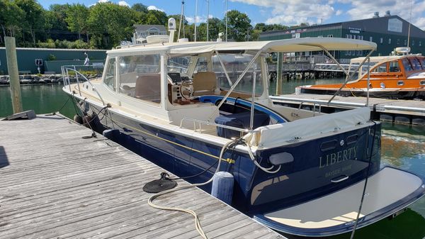 MJM 40z Downeast