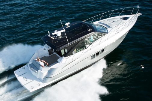 Cruisers Yachts 45 Cantius image