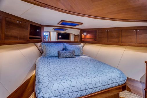 Palm Beach Motor Yachts PB65 image