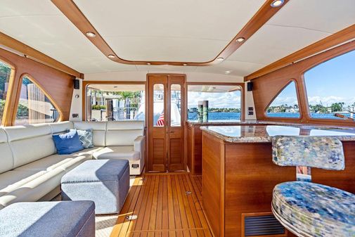 Palm Beach Motor Yachts PB65 image