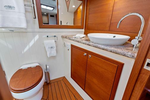 Palm Beach Motor Yachts PB65 image