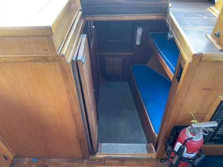 Californian TRAWLER-LRC-42FT-AFT-CABIN image