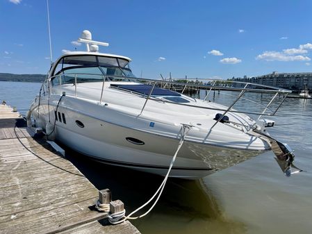 Sea Ray 38 Sundancer image