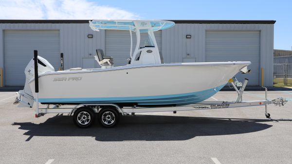 Sea Pro 239 DLX 