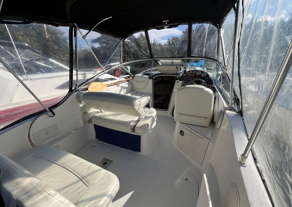 Bayliner 245 Cruiser image