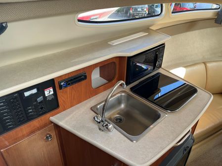 Bayliner 245 Cruiser image