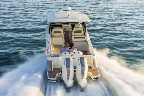 Chris-craft CALYPSO-32 image