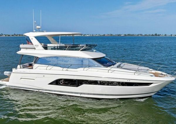 Prestige 630 Flybridge image