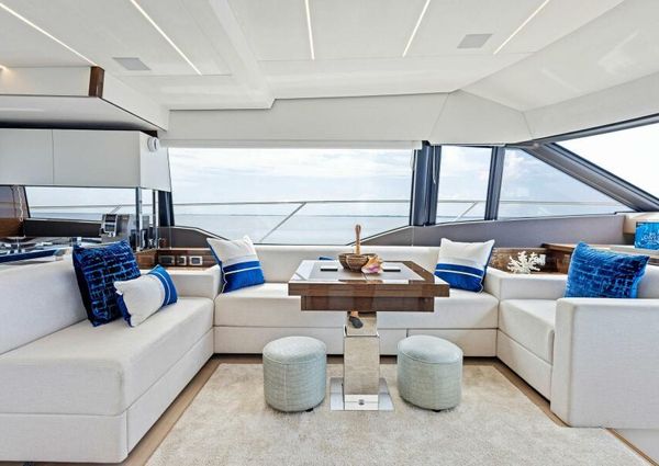 Prestige 630 Flybridge image