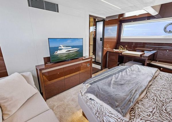 Prestige 630 Flybridge image