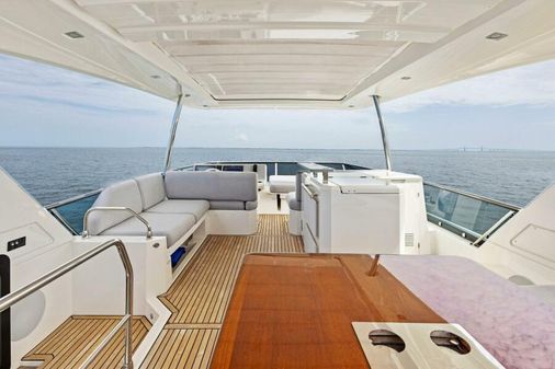 Prestige 630 Flybridge image